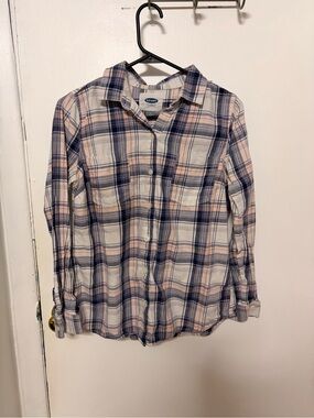 Old Navy Women’s Plaid Long-Sleeve Shirt